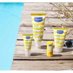 Mustela Yüksek Koruma Faktörlü Spf 50 Stick Güneş Kremi 9 ml